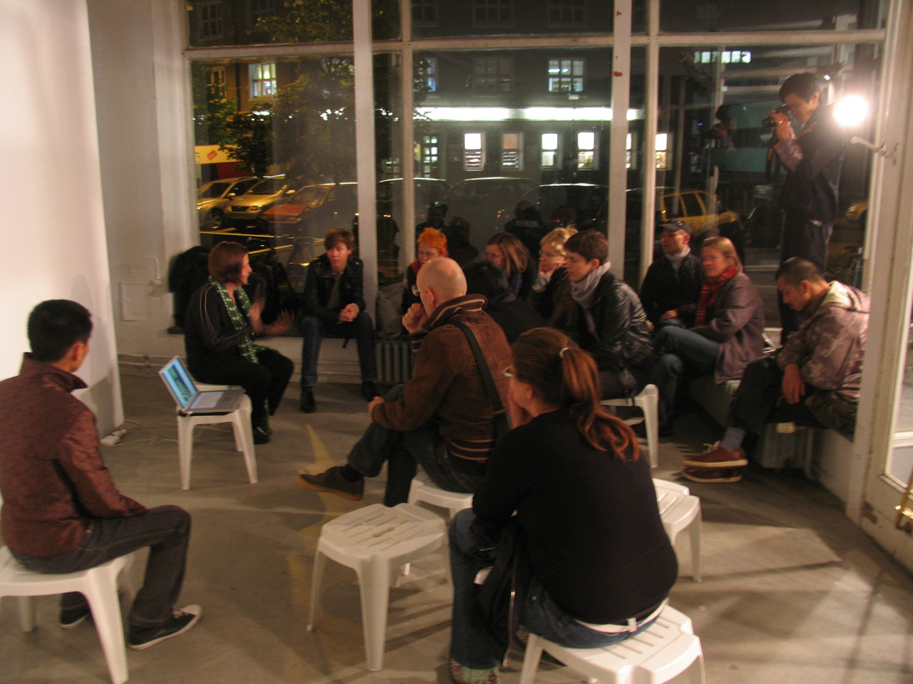 Photographic documentation of RYLLEGA Berlin (Talk: Hanoi's art scene and Ryllega Hanoi, 16 September 2008)